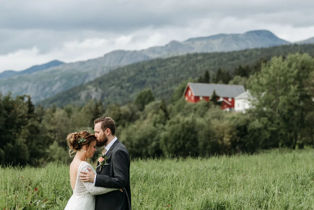 Sigrid & Elias, Hemsedal, Norway, frame 6