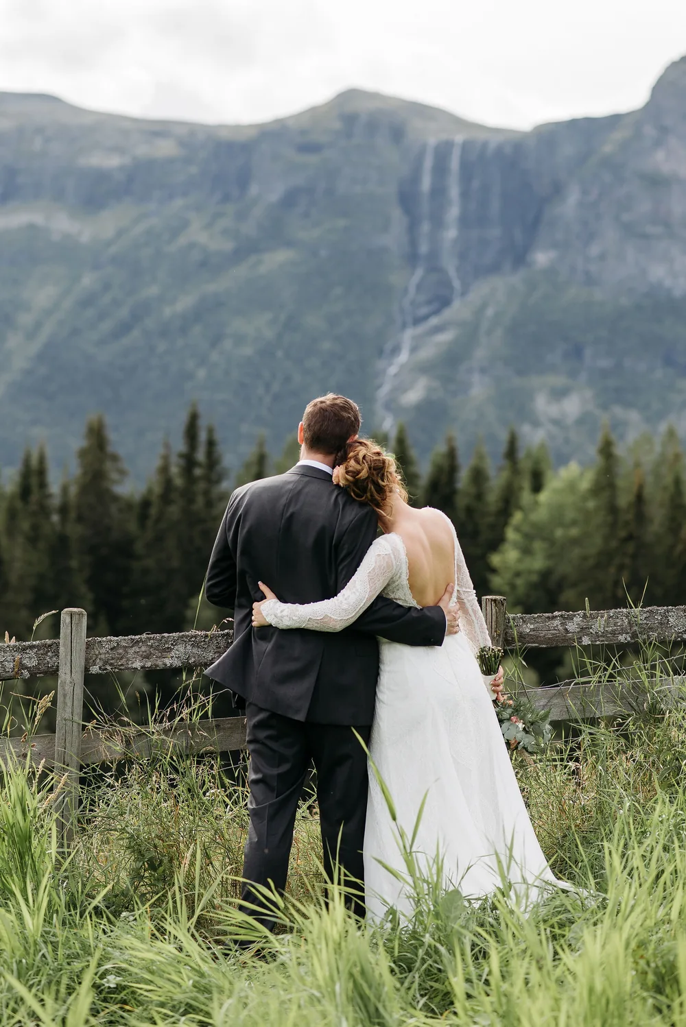 Sigrid & Elias, Hemsedal, Norway, frame 8